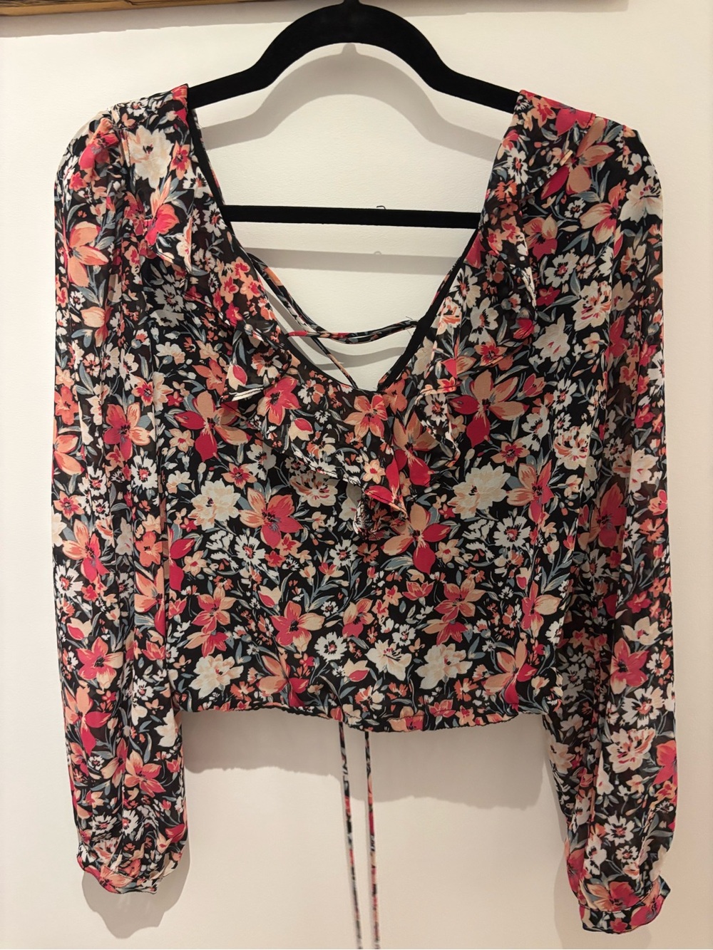 Dynamite floral top